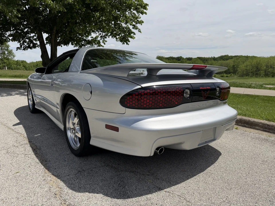 2002 Pontiac Firebird Trans Am 4th Gen - Image 15 of 31