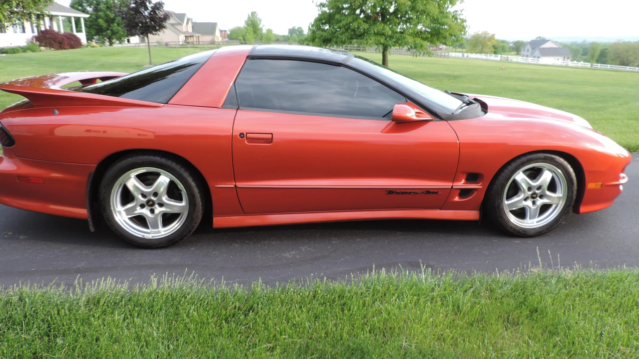 2002 Pontiac Firebird Trans Am 4th Gen - Image 9 of 31