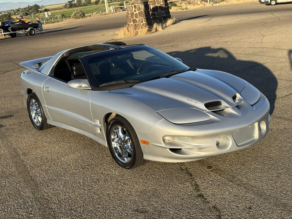 2002 Pontiac Firebird Trans Am 4th Gen - Image 21 of 31