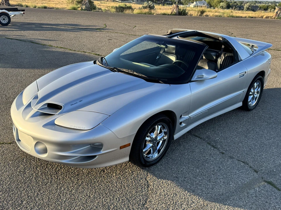 2002 Pontiac Firebird Trans Am 4th Gen - Image 5 of 31
