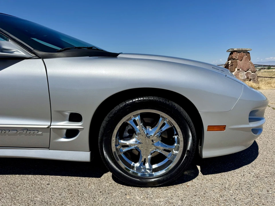 2002 Pontiac Firebird Trans Am 4th Gen - Image 24 of 31