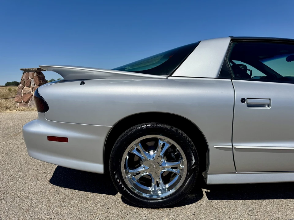 2002 Pontiac Firebird Trans Am 4th Gen - Image 22 of 31