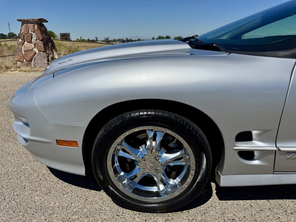 2002 Pontiac Firebird Trans Am 4th Gen - Image 25 of 31