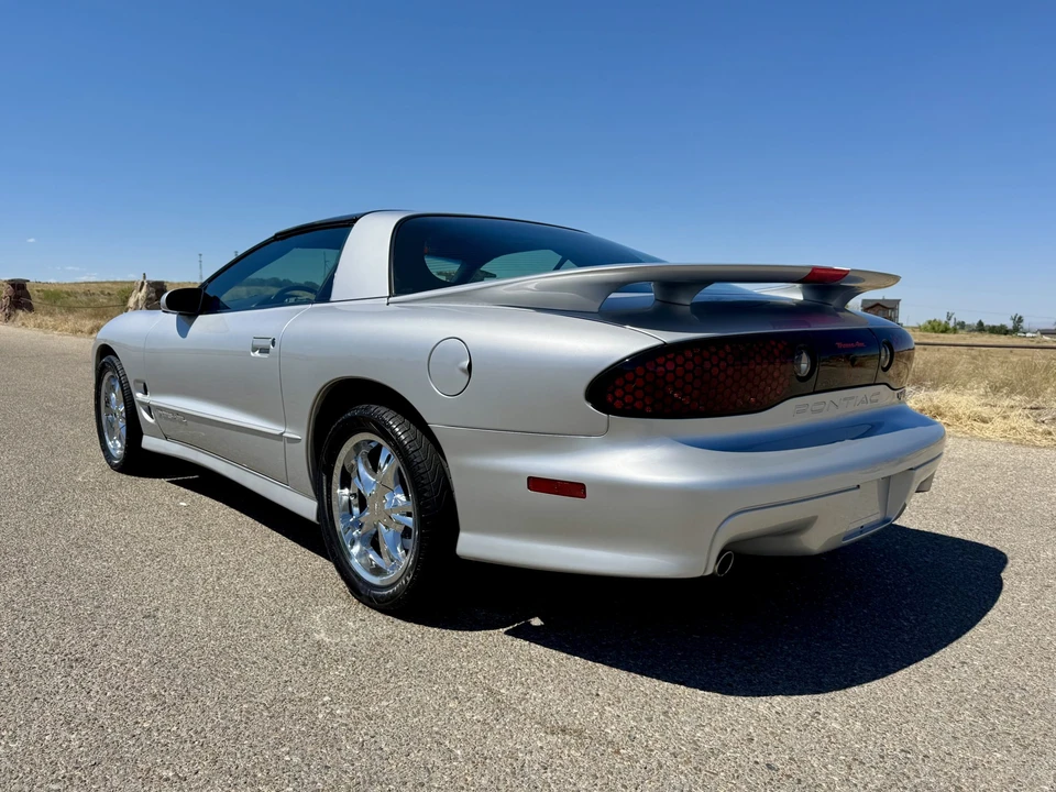 2002 Pontiac Firebird Trans Am 4th Gen - Image 9 of 31