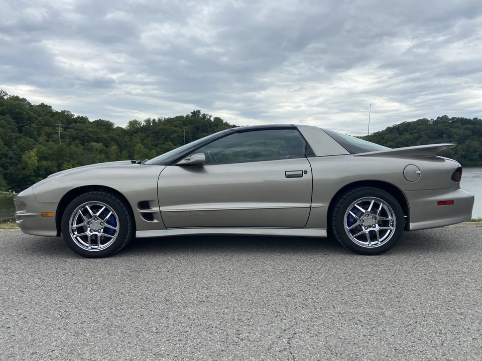 2002 Pontiac Firebird Trans Am 4th Gen - Image 16 of 31