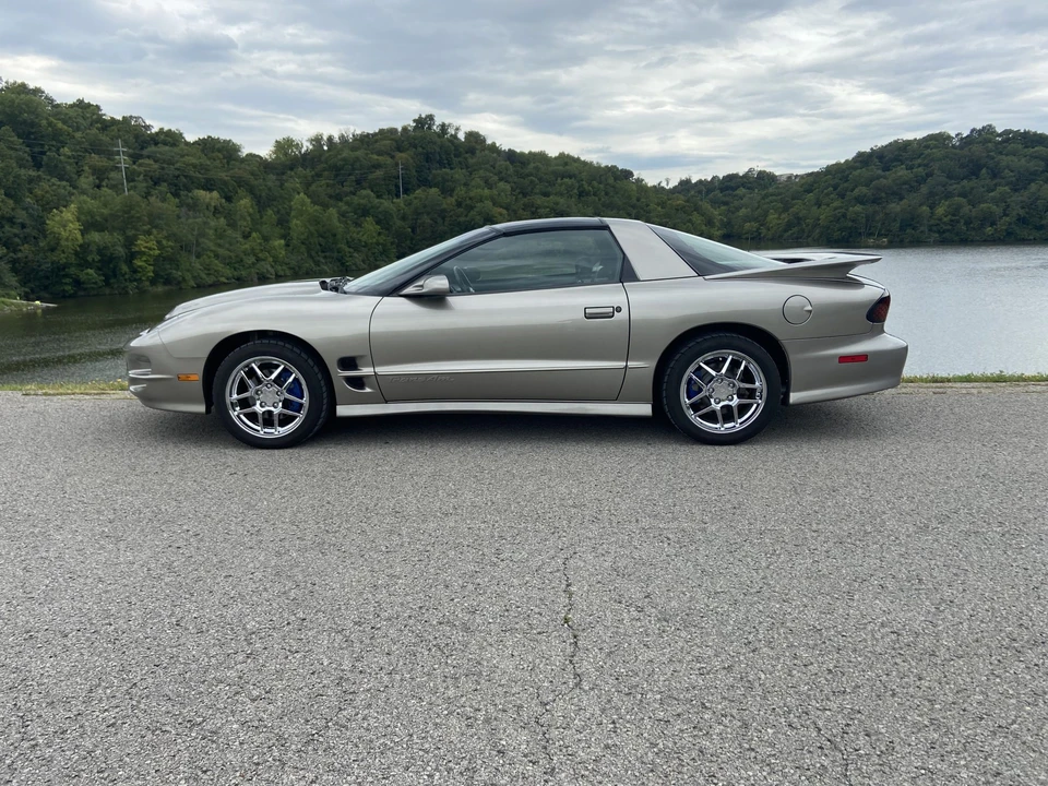 2002 Pontiac Firebird Trans Am 4th Gen - Image 15 of 31