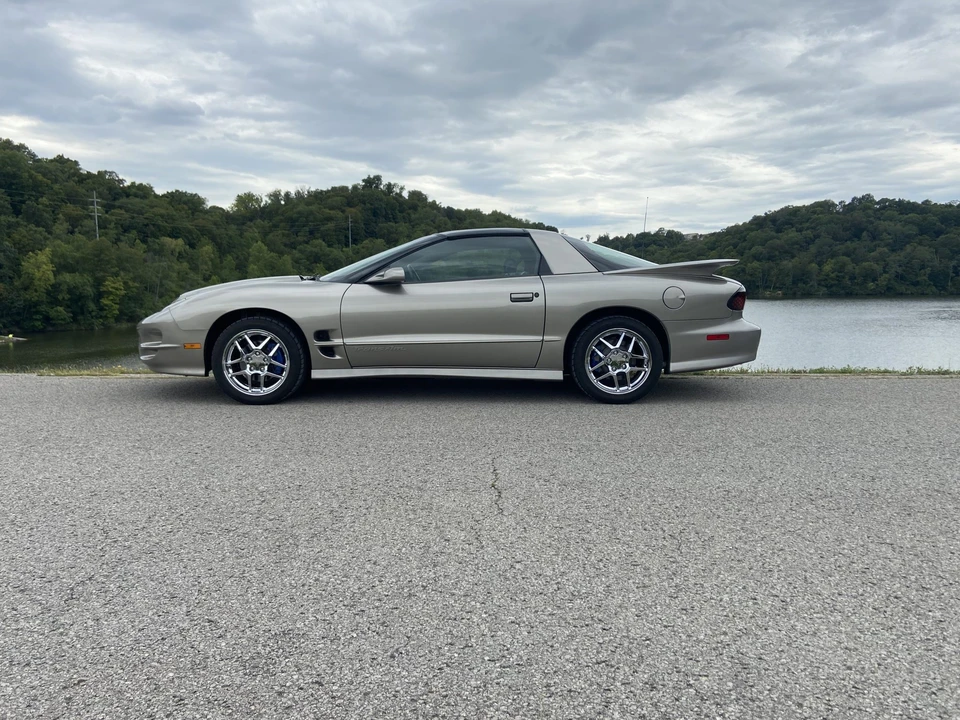 2002 Pontiac Firebird Trans Am 4th Gen - Image 14 of 31