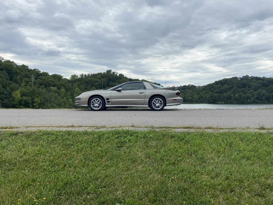 2002 Pontiac Firebird Trans Am 4th Gen - Image 12 of 31