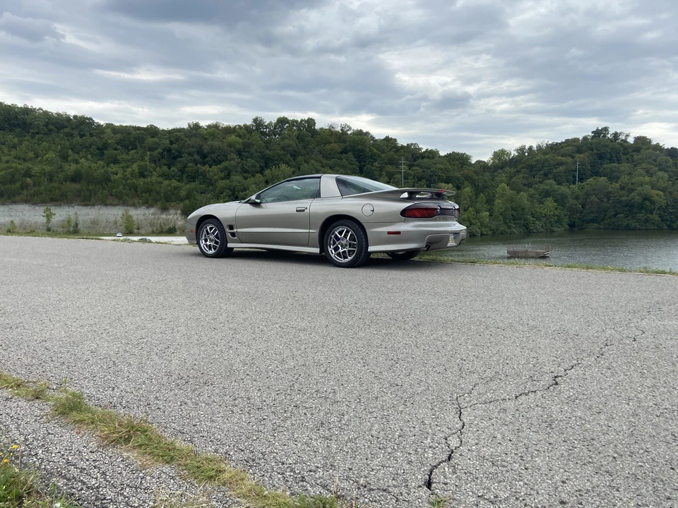 2002 Pontiac Firebird Trans Am 4th Gen - Image 18 of 31