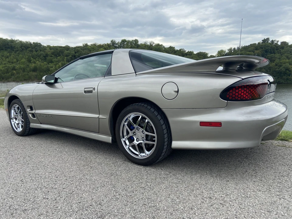 2002 Pontiac Firebird Trans Am 4th Gen - Image 22 of 31