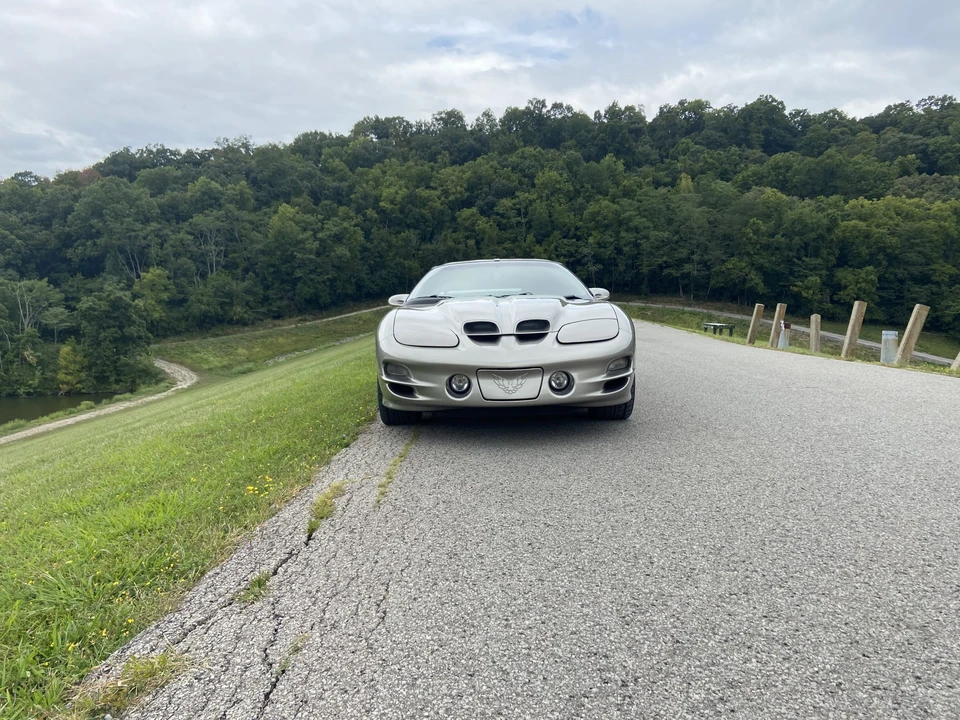 2002 Pontiac Firebird Trans Am 4th Gen - Image 2 of 31