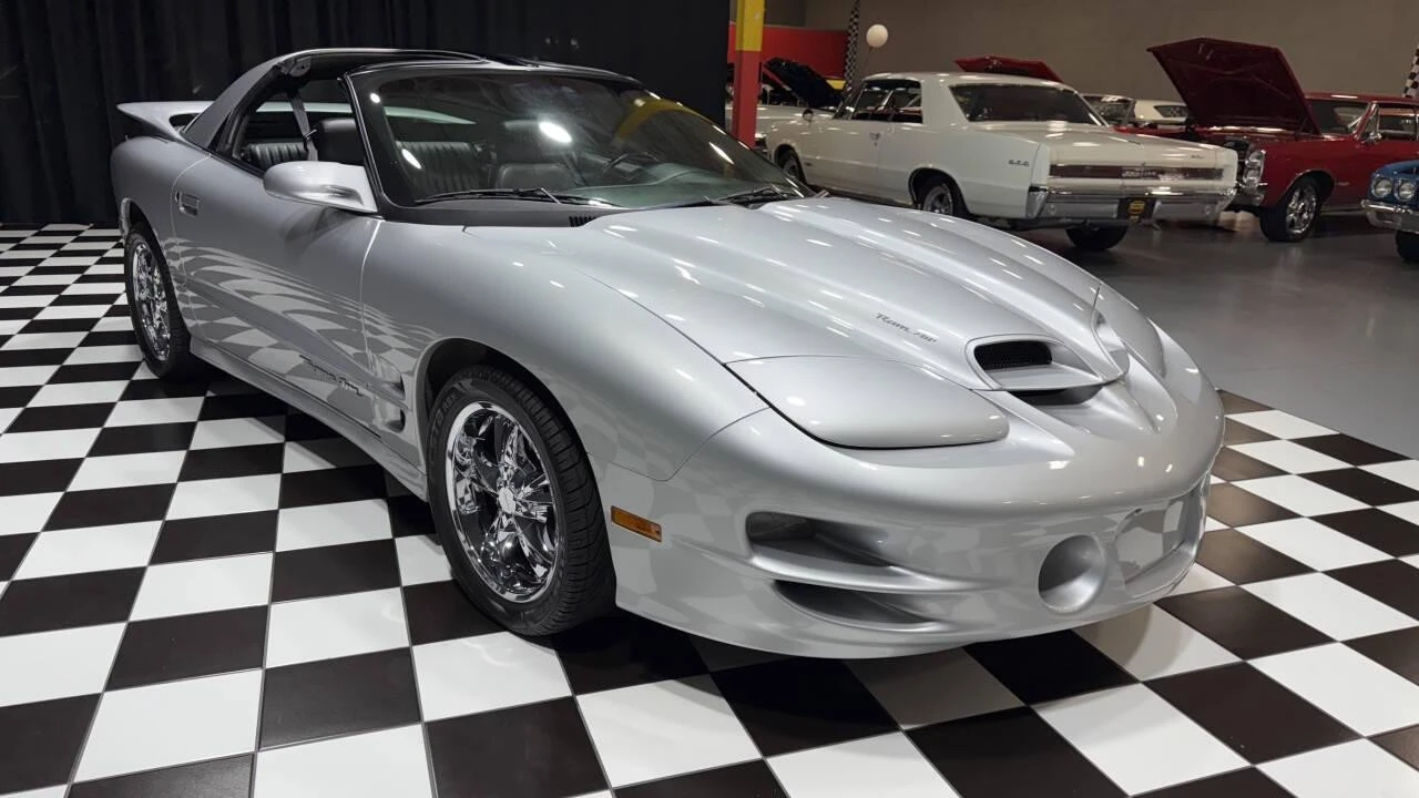 2002 Pontiac Firebird Trans Am 4th Gen - Image 12 of 21