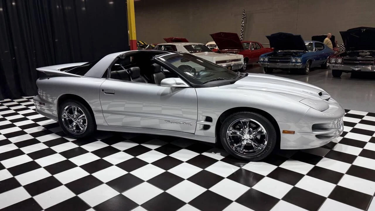 2002 Pontiac Firebird Trans Am 4th Gen - Image 11 of 21