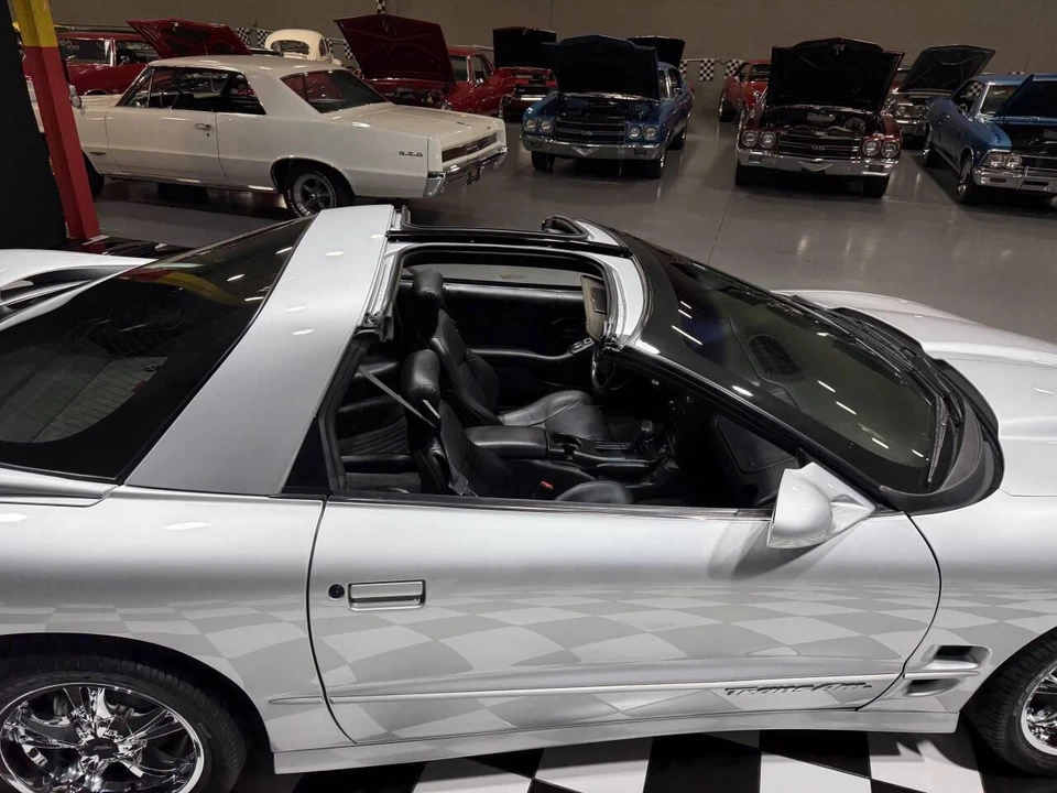 2002 Pontiac Firebird Trans Am 4th Gen - Image 20 of 21