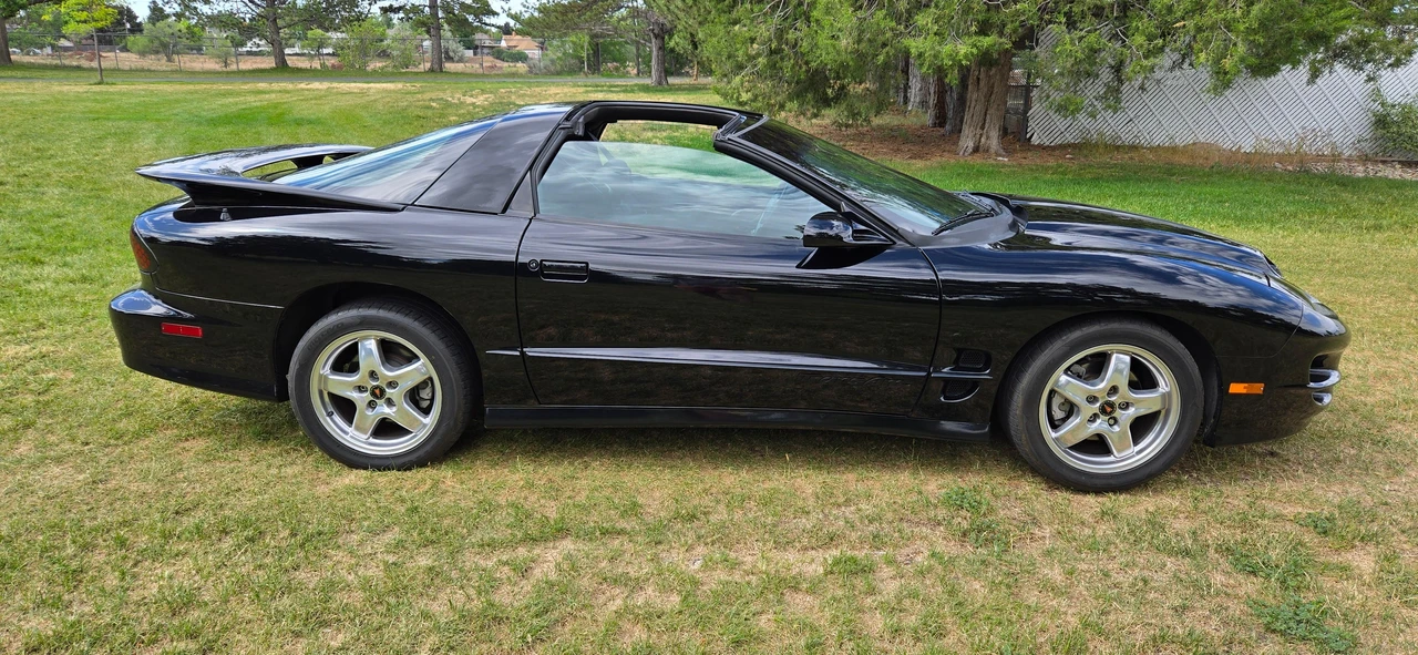 2002 Pontiac Firebird Trans Am 4th Gen - Image 25 of 31