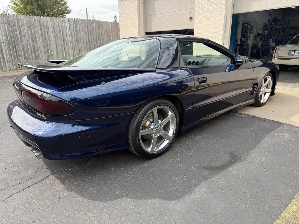 2002 Pontiac Firebird Trans Am 4th Gen - Image 4 of 9