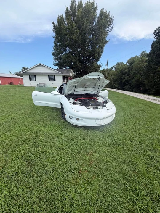 2002 Pontiac Firebird Formula 4th Gen - Image 13 of 15