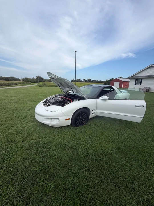 2002 Pontiac Firebird Formula 4th Gen - Image 15 of 15