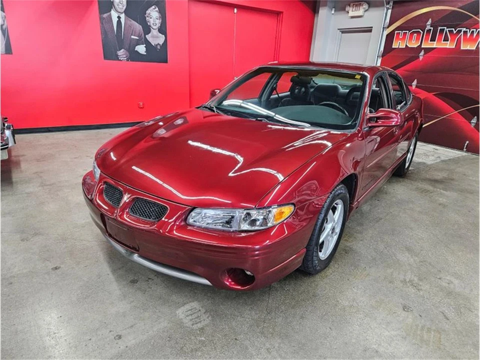 2002 Pontiac Grand Prix 3rd+ Gen - Image 3 of 31