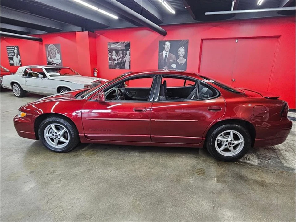 2002 Pontiac Grand Prix 3rd+ Gen - Image 19 of 31