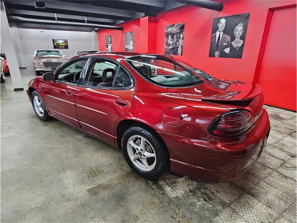 2002 Pontiac Grand Prix 3rd+ Gen - Image 17 of 31