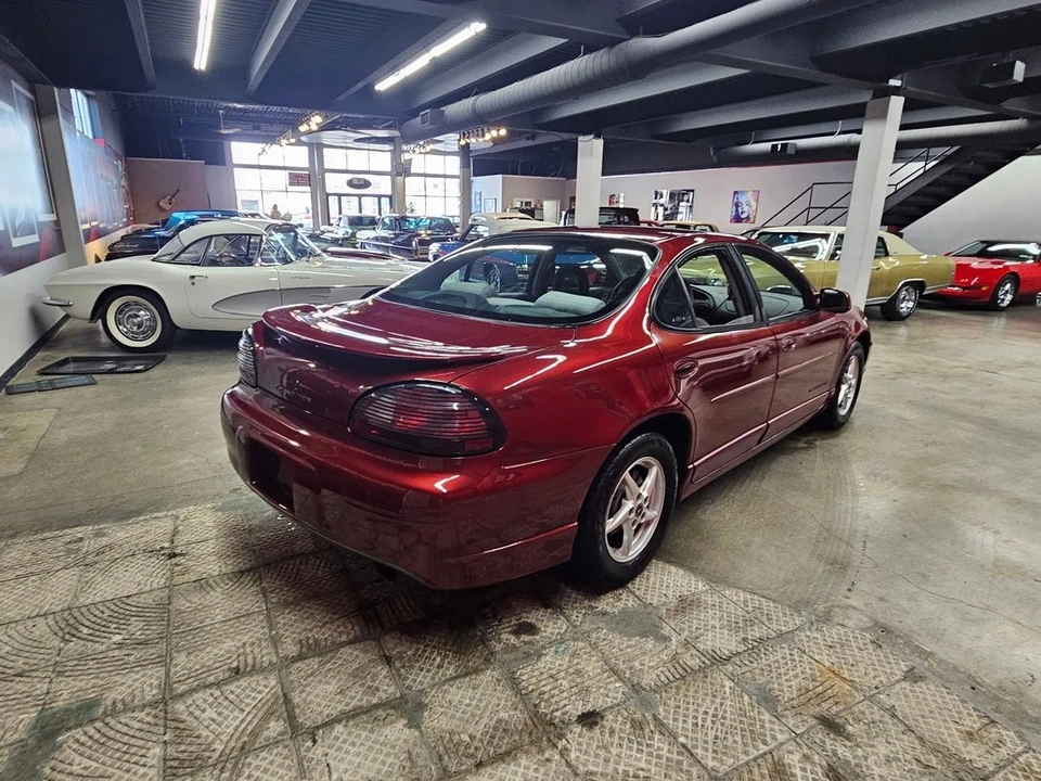 2002 Pontiac Grand Prix 3rd+ Gen - Image 12 of 31
