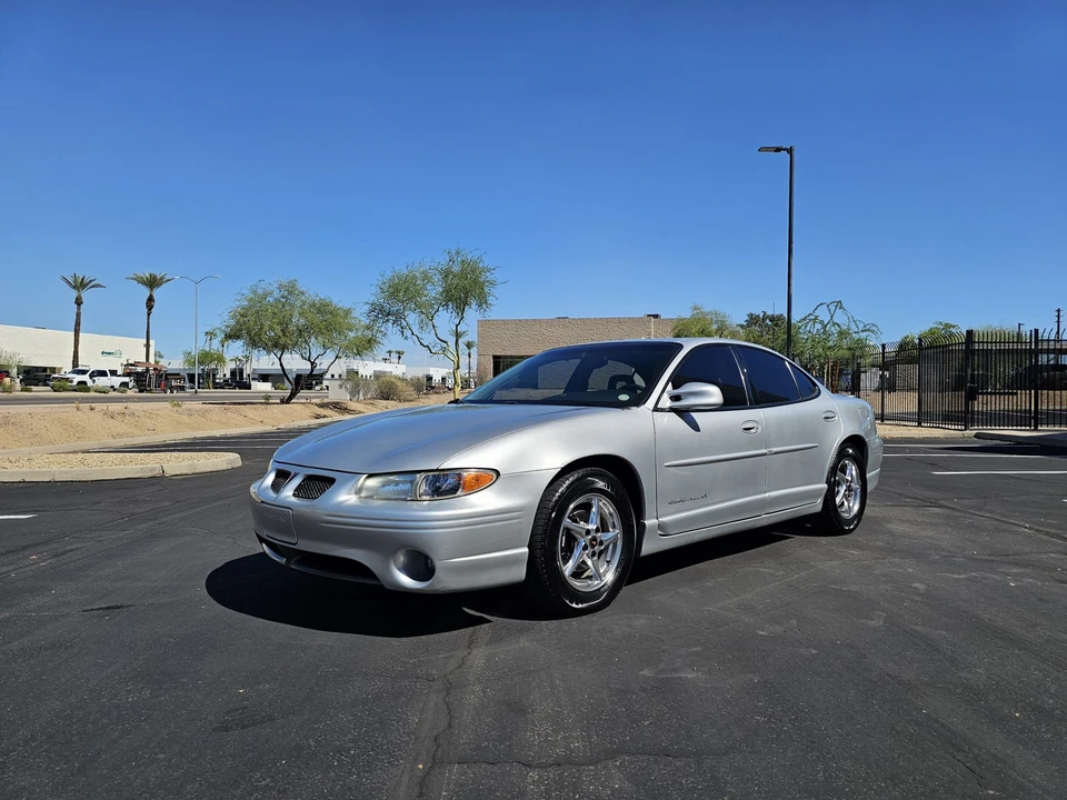 2002 Pontiac Grand Prix 3rd+ Gen - Image 5 of 31