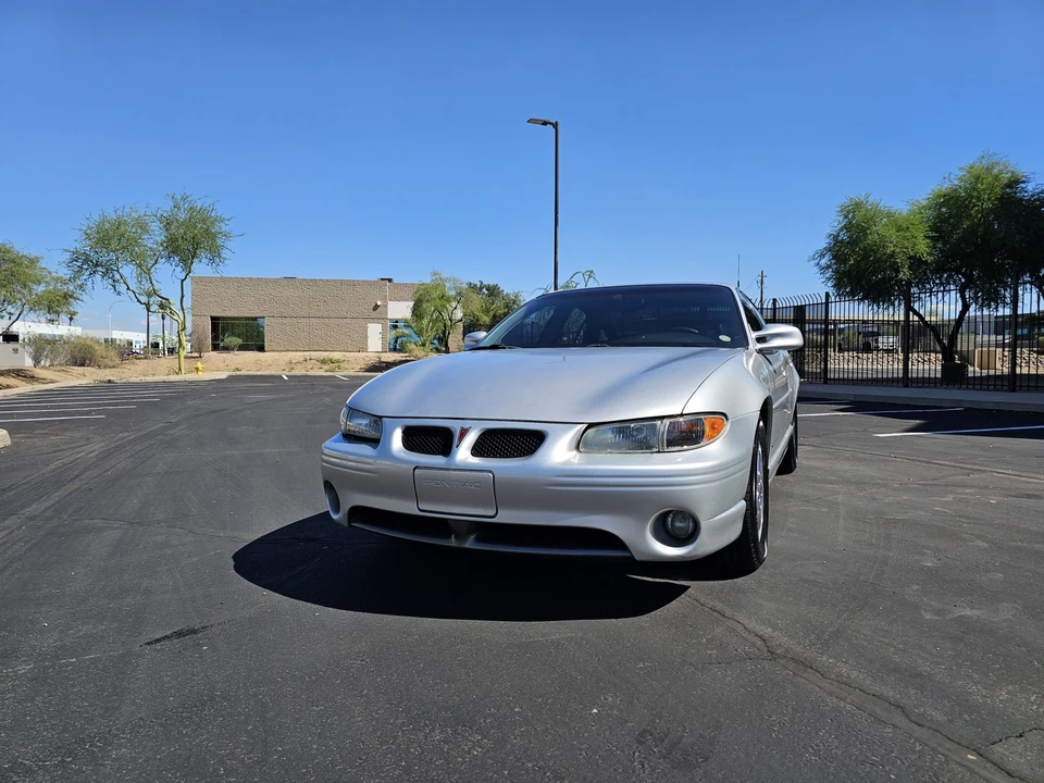 2002 Pontiac Grand Prix 3rd+ Gen - Image 3 of 31