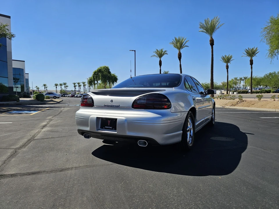 2002 Pontiac Grand Prix 3rd+ Gen - Image 15 of 31