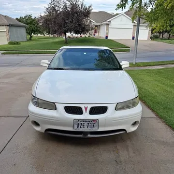 2002 Pontiac Grand Prix GT Sedan