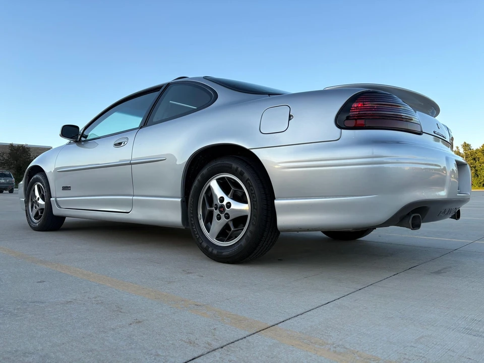 2002 Pontiac Grand Prix 3rd+ Gen - Image 12 of 31