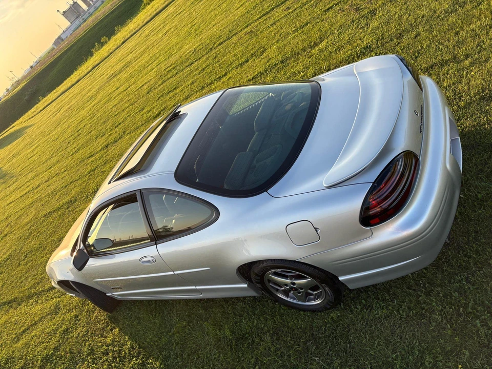 2002 Pontiac Grand Prix 3rd+ Gen - Image 5 of 31