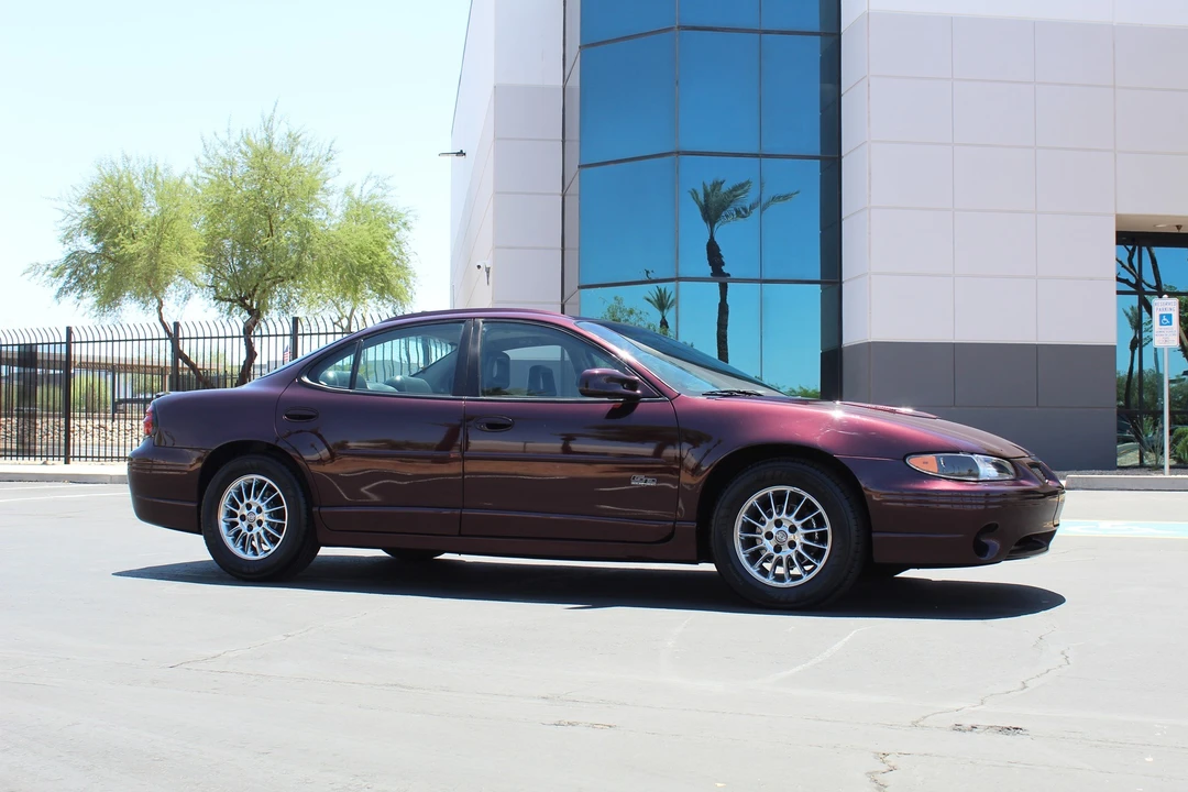 2002 Pontiac Grand Prix 3rd+ Gen - Image 12 of 31