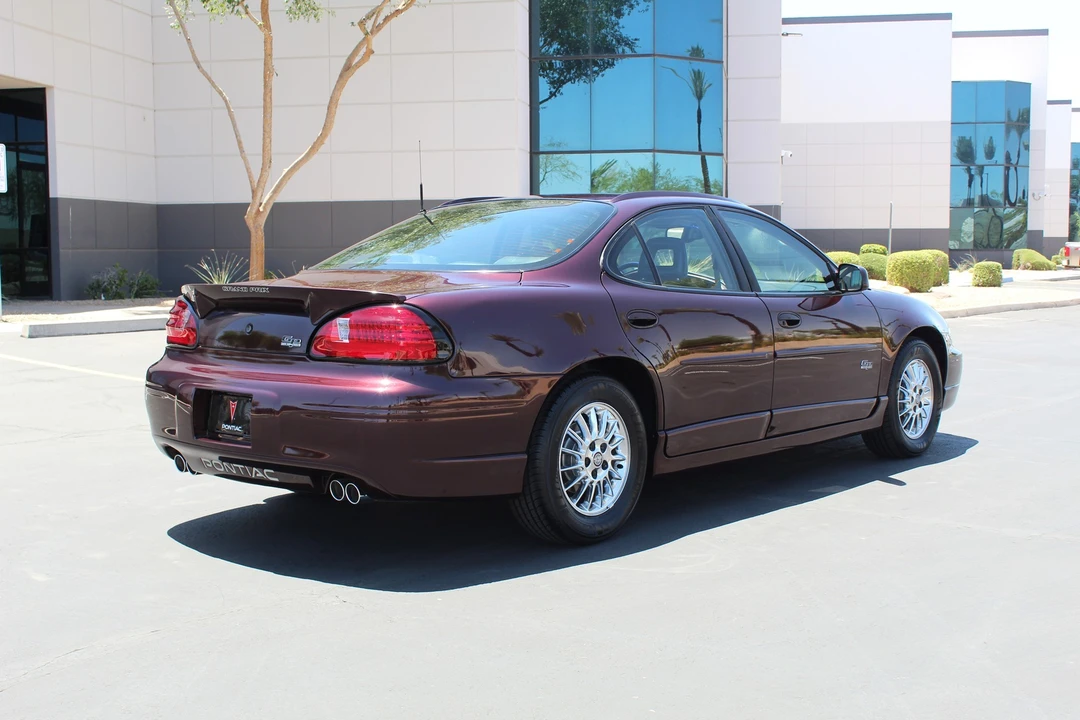 2002 Pontiac Grand Prix 3rd+ Gen - Image 16 of 31