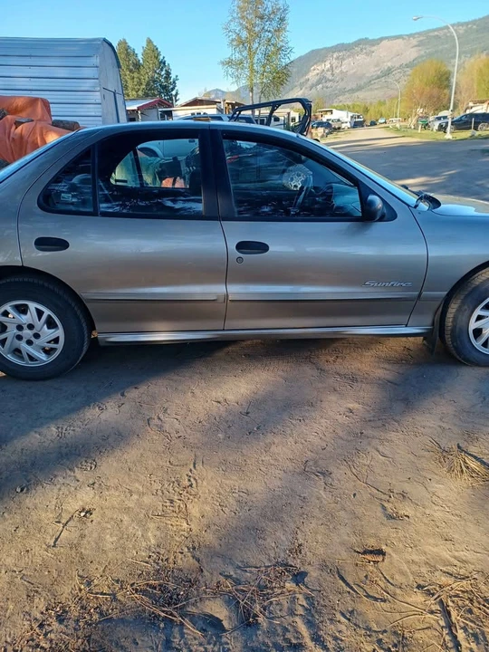 2002 Pontiac Sunfire - Image 7 of 7