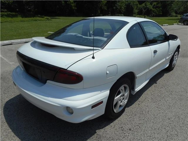 2002 Pontiac Sunfire - Image 3 of 12