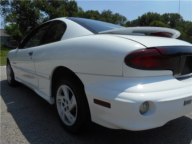 2002 Pontiac Sunfire - Image 6 of 12