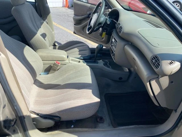 2002 Pontiac Sunfire - Image 10 of 16