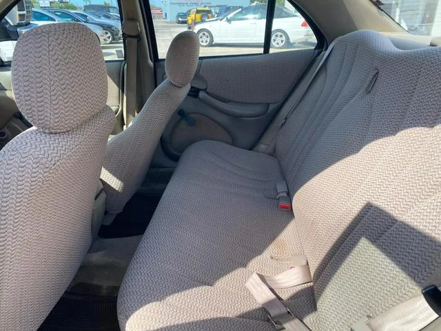 2002 Pontiac Sunfire - Image 14 of 16