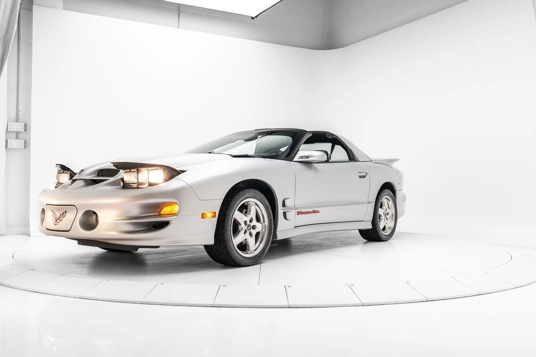 2002 Pontiac Firebird Trans Am 4th Gen - Image 17 of 21