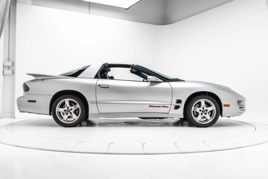 2002 Pontiac Firebird Trans Am 4th Gen - Image 20 of 21
