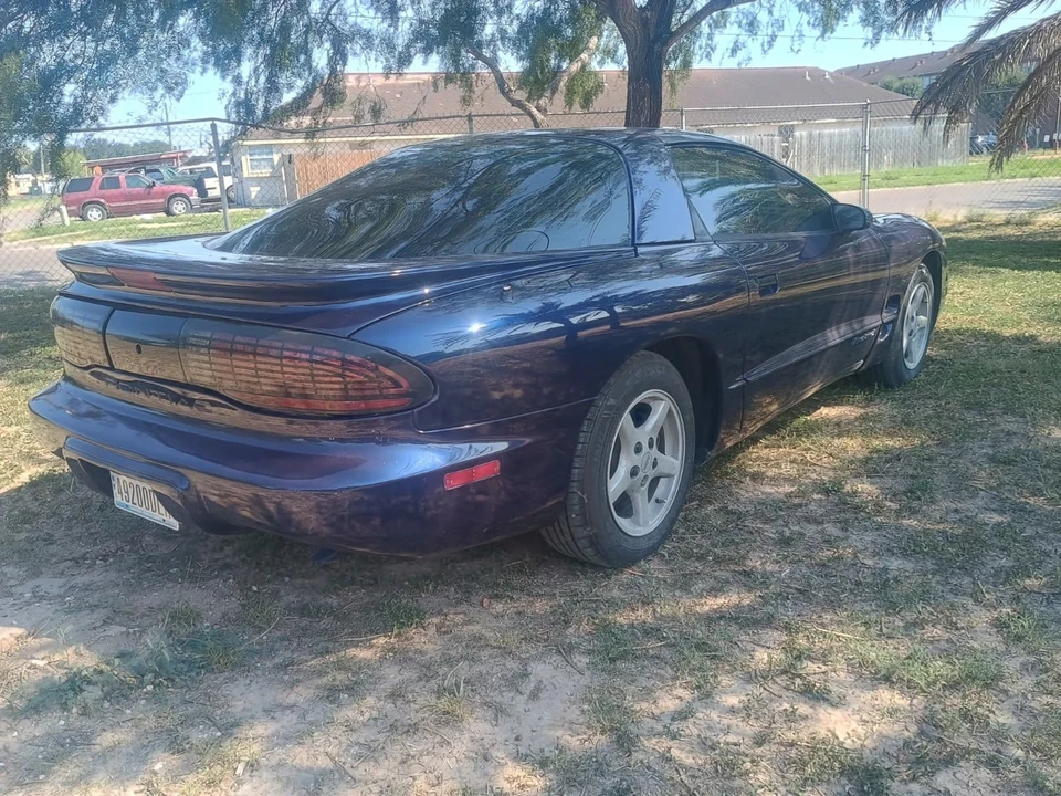 2002 Pontiac Firebird Trans Am 4th Gen - Image 9 of 19