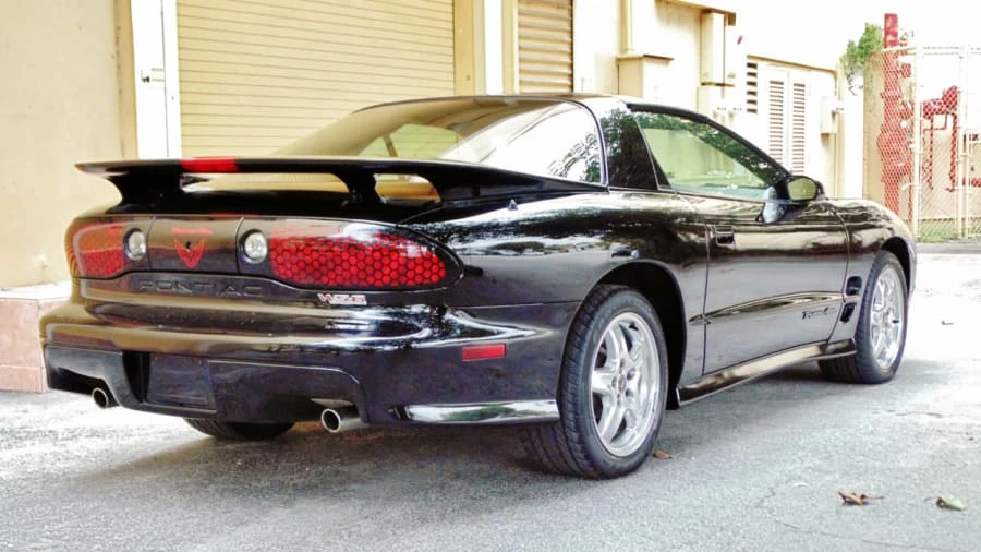 2002 Pontiac Firebird Trans Am 4th Gen - Image 2 of 10