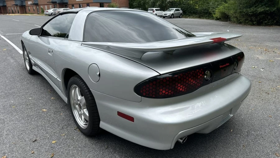 2002 Pontiac Firebird Trans Am 4th Gen - Image 6 of 12
