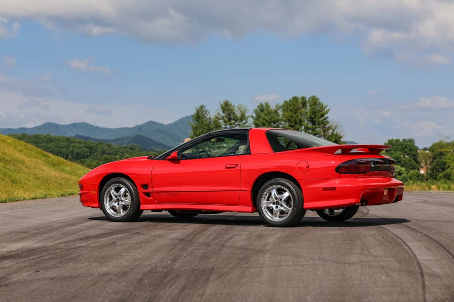 2002 Pontiac Firebird Trans Am 4th Gen - Image 2 of 31