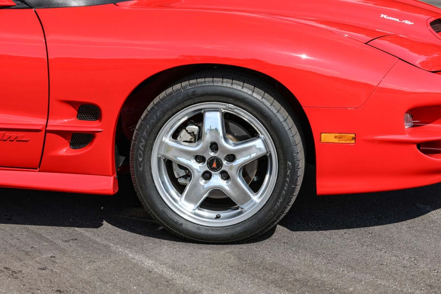 2002 Pontiac Firebird Trans Am 4th Gen - Image 19 of 31