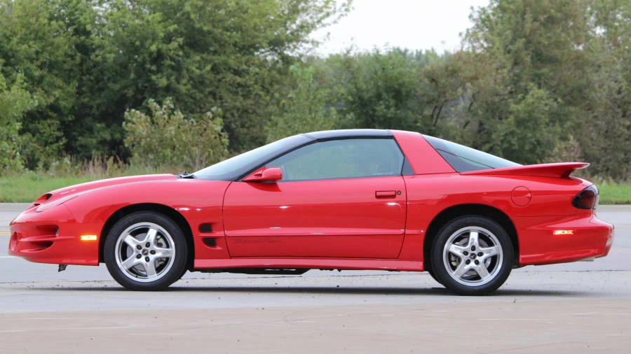 2002 Pontiac Firebird Trans Am 4th Gen - Image 2 of 7