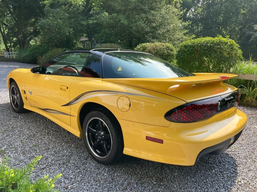 2002 Pontiac Firebird Trans Am 4th Gen - Image 2 of 11