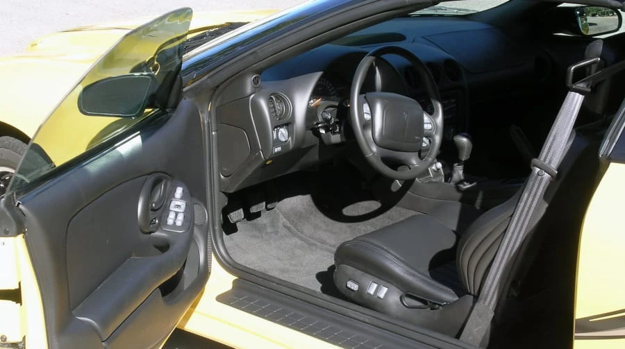 2002 Pontiac Firebird Trans Am 4th Gen - Image 4 of 9