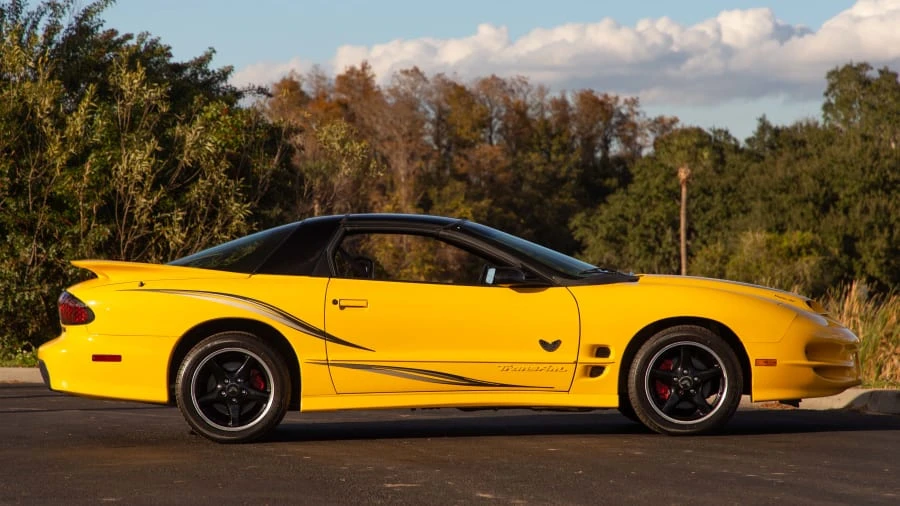 2002 Pontiac Firebird Trans Am 4th Gen - Image 8 of 12